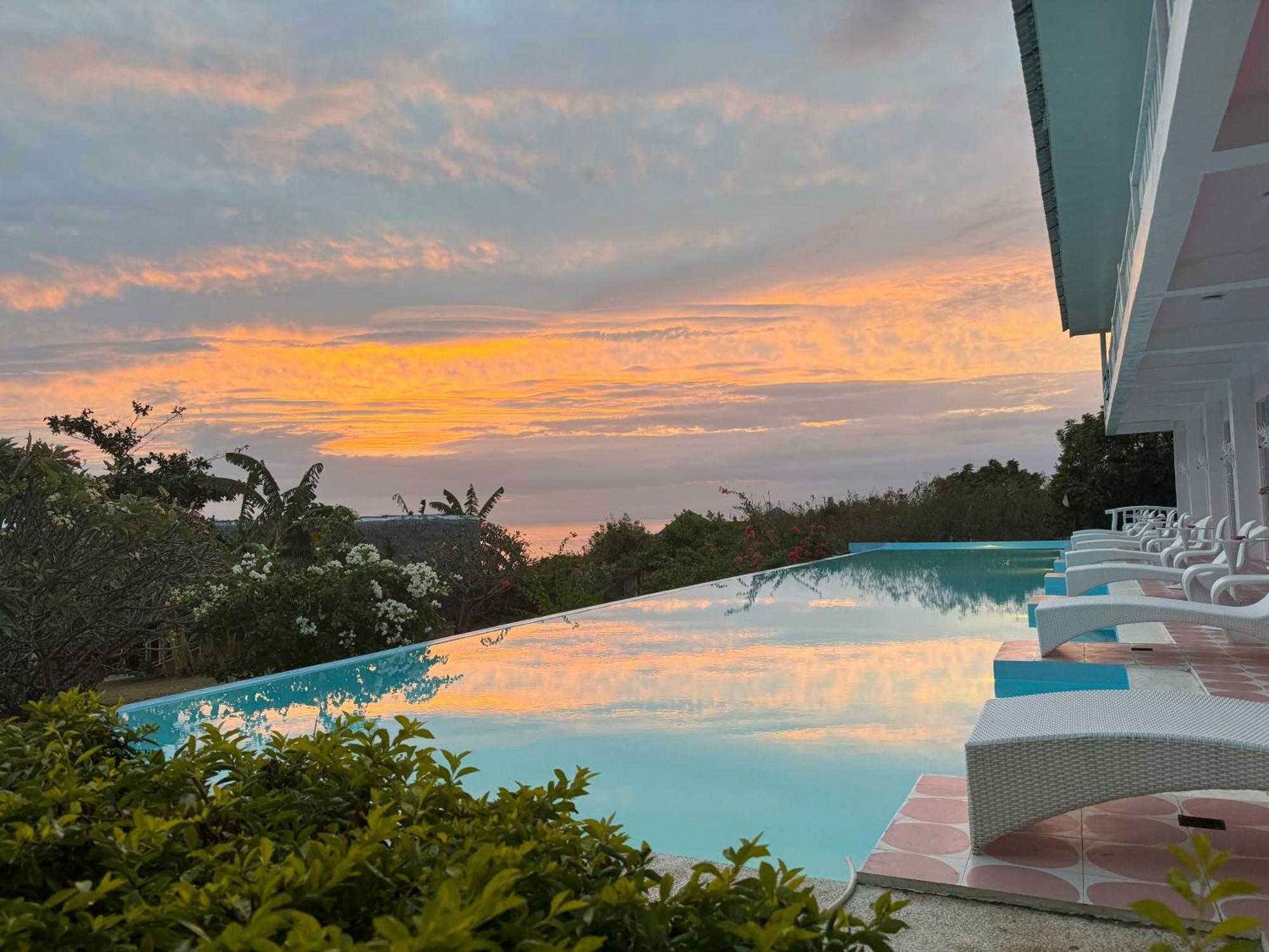 Henyuan Resort Siquijor Buitenkant foto
